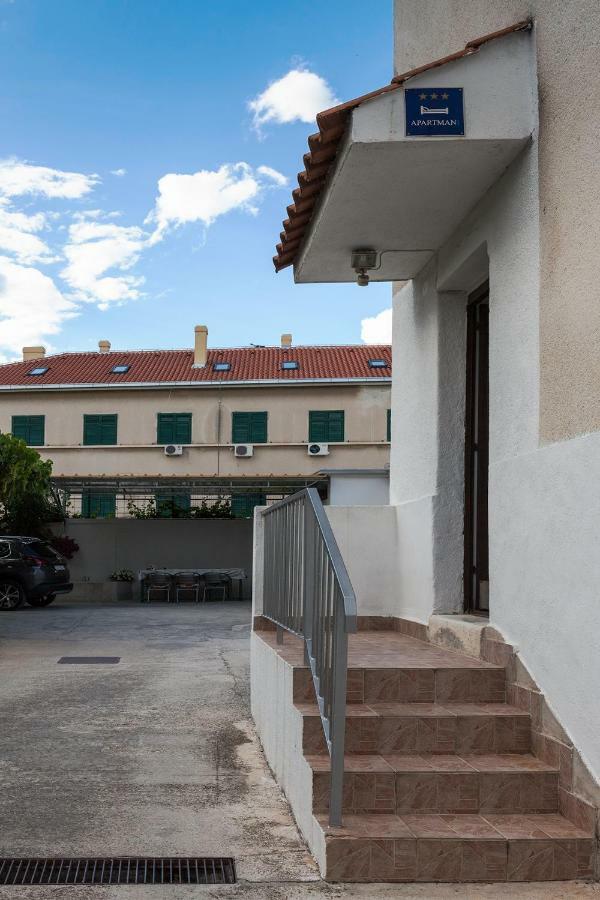 Anboan Apartment Split Exterior photo